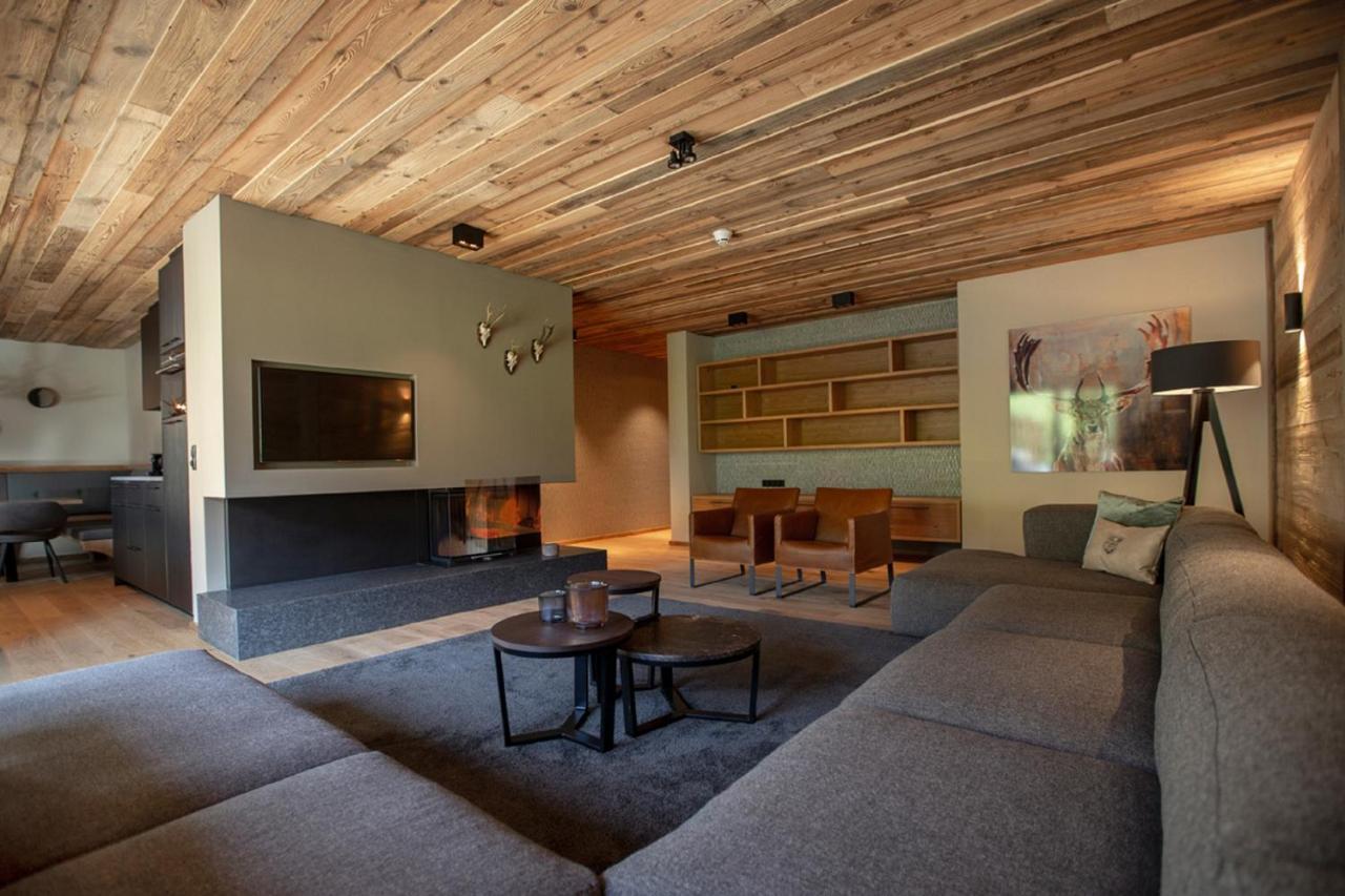 Alpenparks Hotel & Apartment Arlberg Warth Mit Pool Luaran gambar