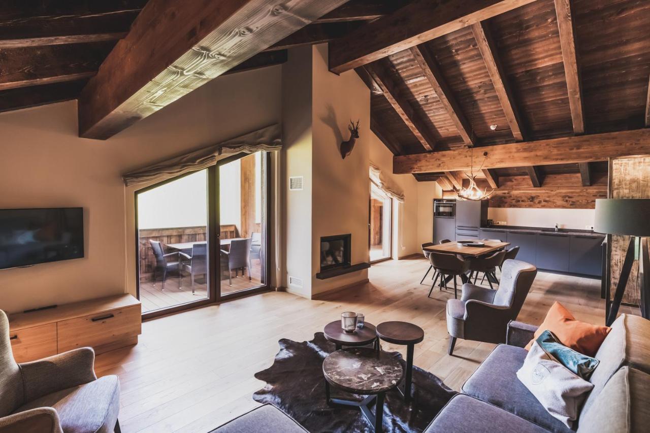 Alpenparks Hotel & Apartment Arlberg Warth Mit Pool Luaran gambar