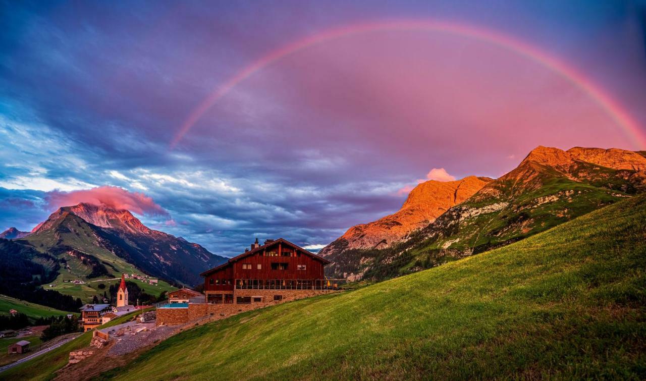 Alpenparks Hotel & Apartment Arlberg Warth Mit Pool Luaran gambar